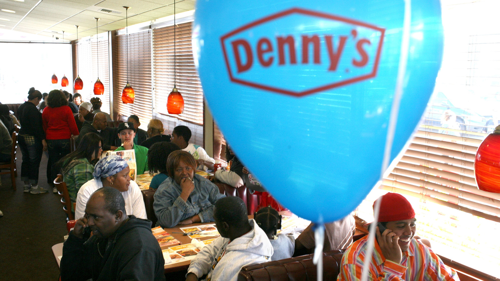 Denny's Plans To Close 150 Restaurants Nationwide Here's What To Know