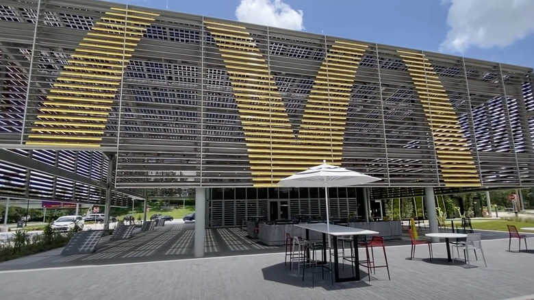 McDonald's Disney World exterior area