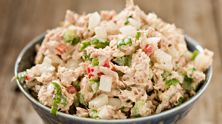 tuna salad in bowl