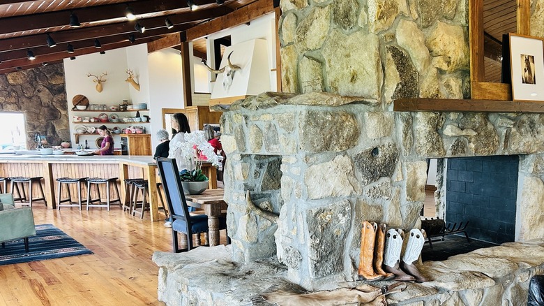 Set of "The Pioneer Woman" during a tour