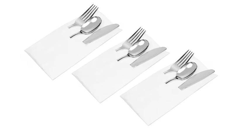 All-in-one utensils sets