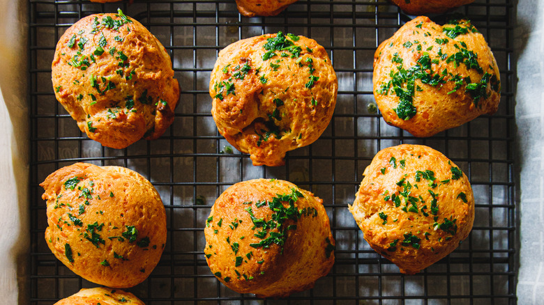 Red Lobster-style biscuits on rack