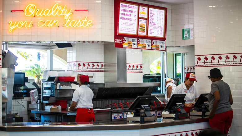 Person ordering at In-N-Out counter