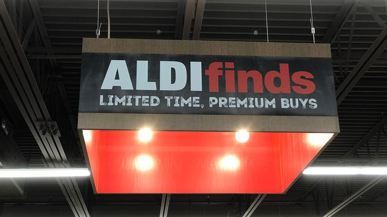 Sign above Aldi Finds section in store.
