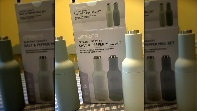Ambiano salt and pepper grinder set from Aldi.