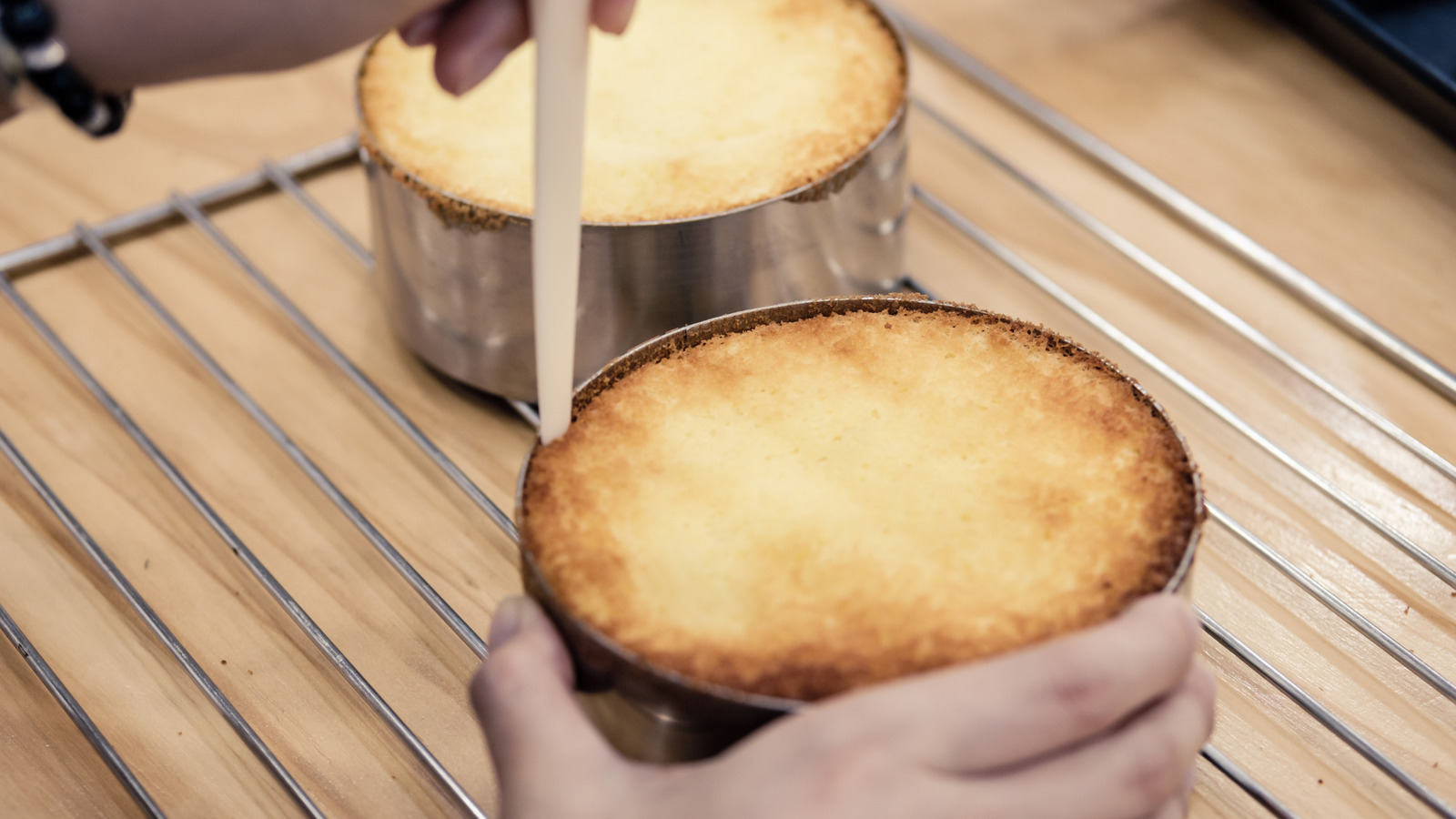 How To Repurpose Dry Cake Into Trifle