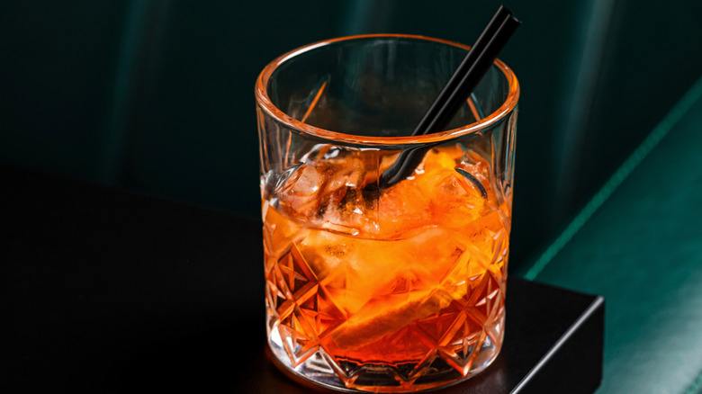 negroni in rocks glass
