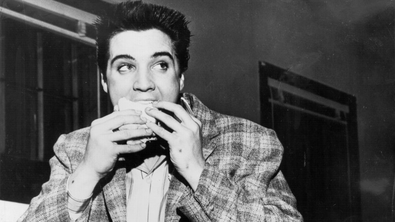 Elvis eating sandwich