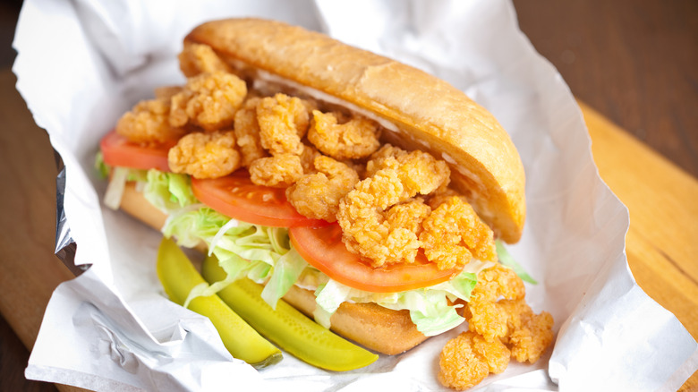 a po boy sandwich