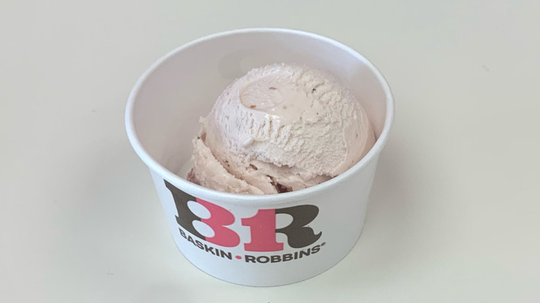 a cup of Baskin-Robbins Very Berry Strawberry ice cream