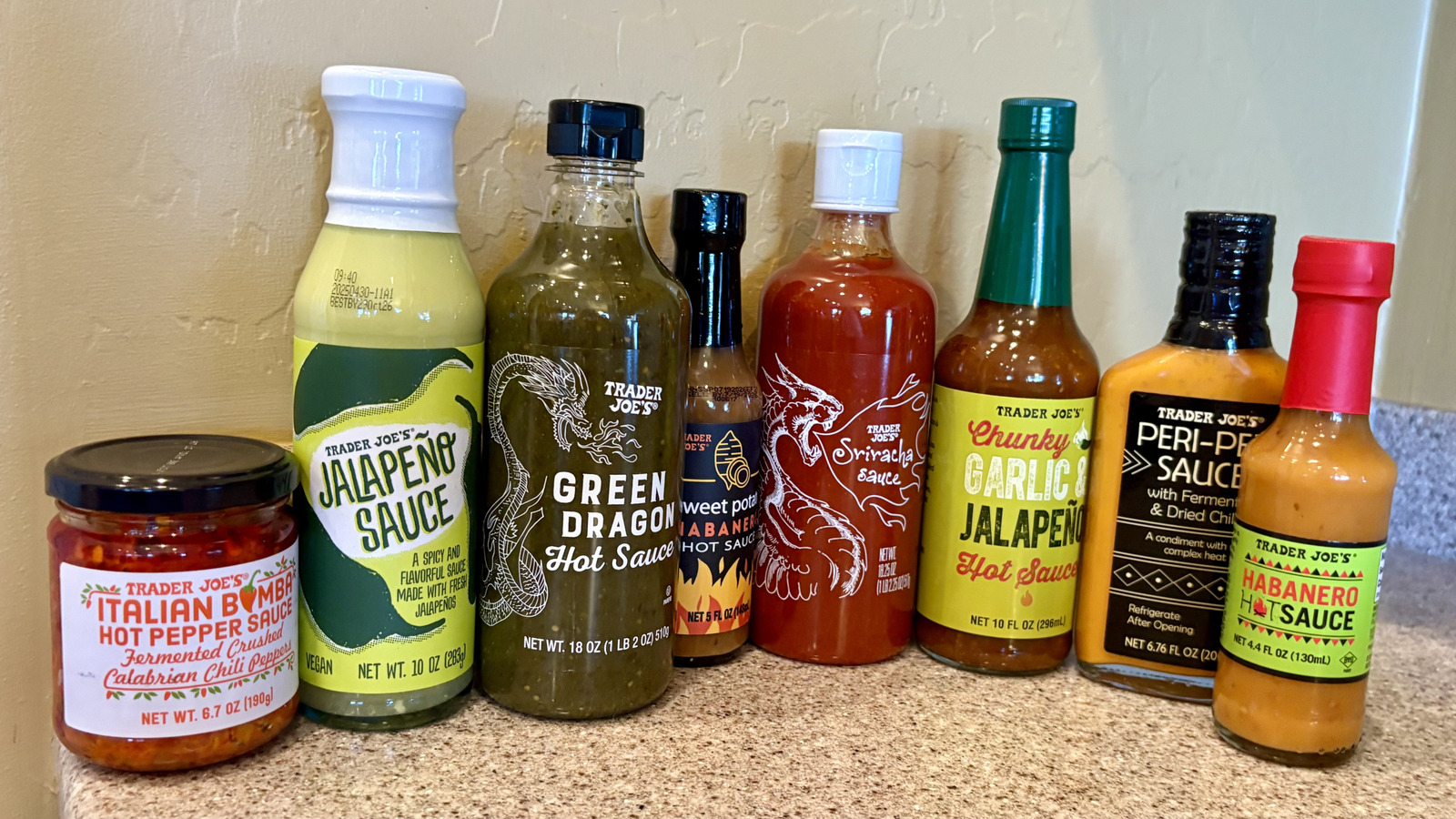 Alle scharfen Saucen bei Trader Joe's, von der schlechtesten zur ...