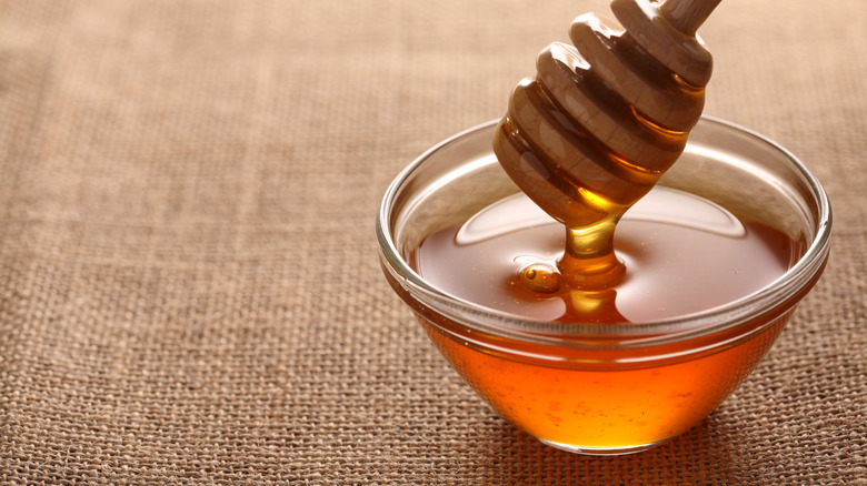 Honey in a bowl
