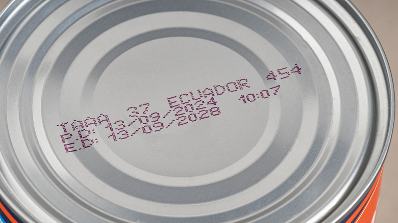 can with best-by date printed on bottom