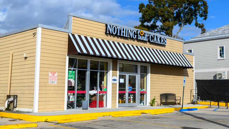A Nothing Bundt Cakes shop