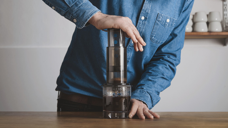 Making coffee with an AeroPress