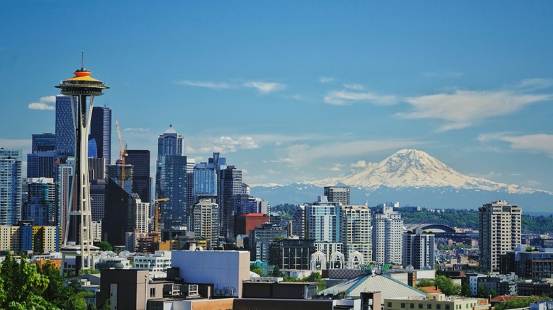 Seattle skyline with Mt. Rainier behind it.