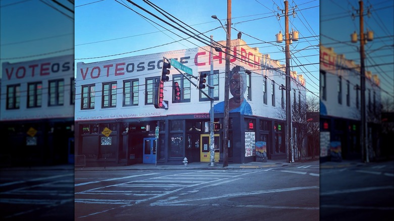 Exterior Sister Louisa's