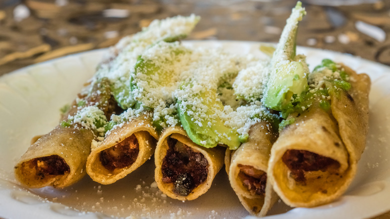 A plate of flautas
