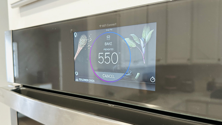 Oven preheated to 550 F