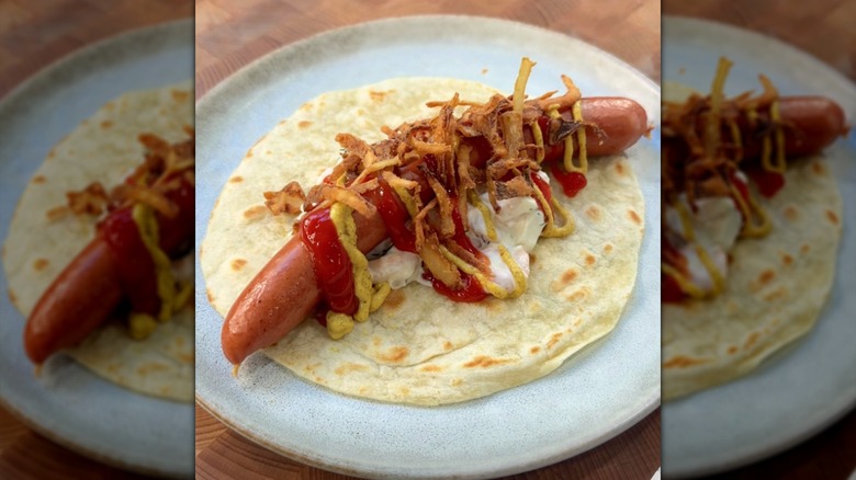 Norwegian-style hot dog