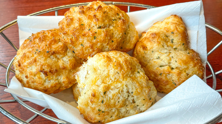 Red Lobster Cheddar Bay Biscuits