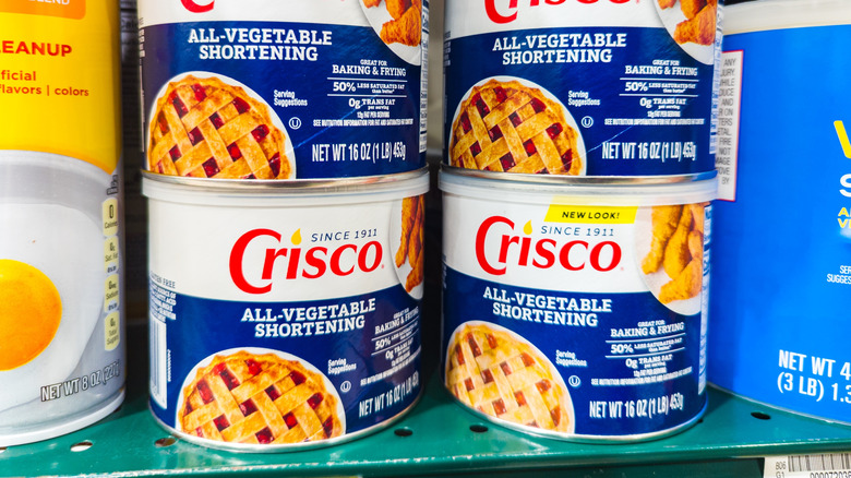 Crisco vegetable shortening on store shelf