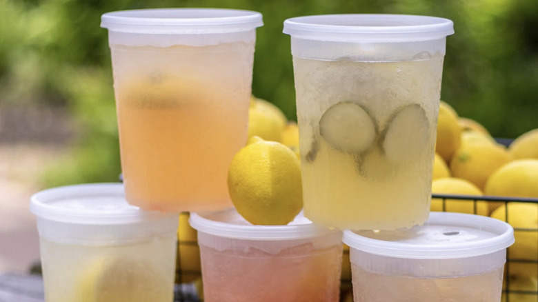 Variations of lemonade made in quart containers.