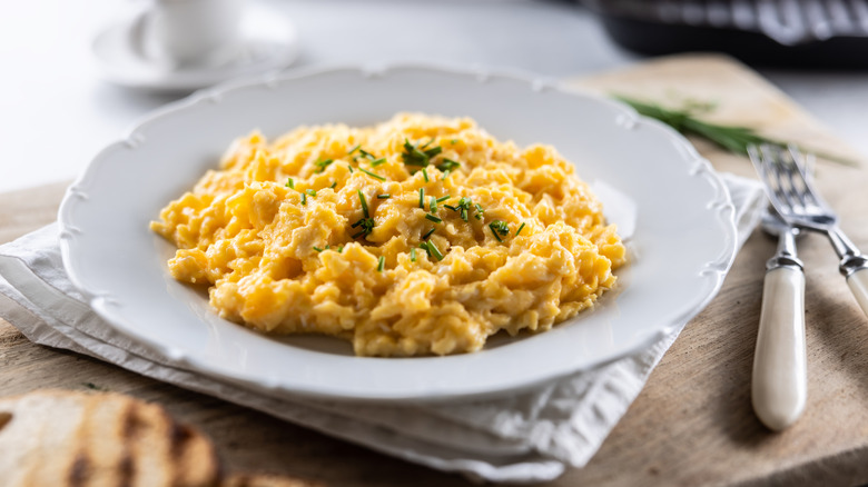 scrambled eggs on a plate