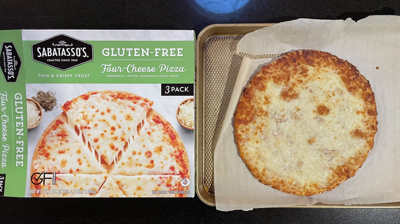 Sabatasso pizza and box