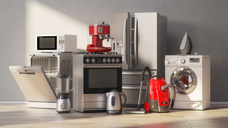 Group of kitchen appliances
