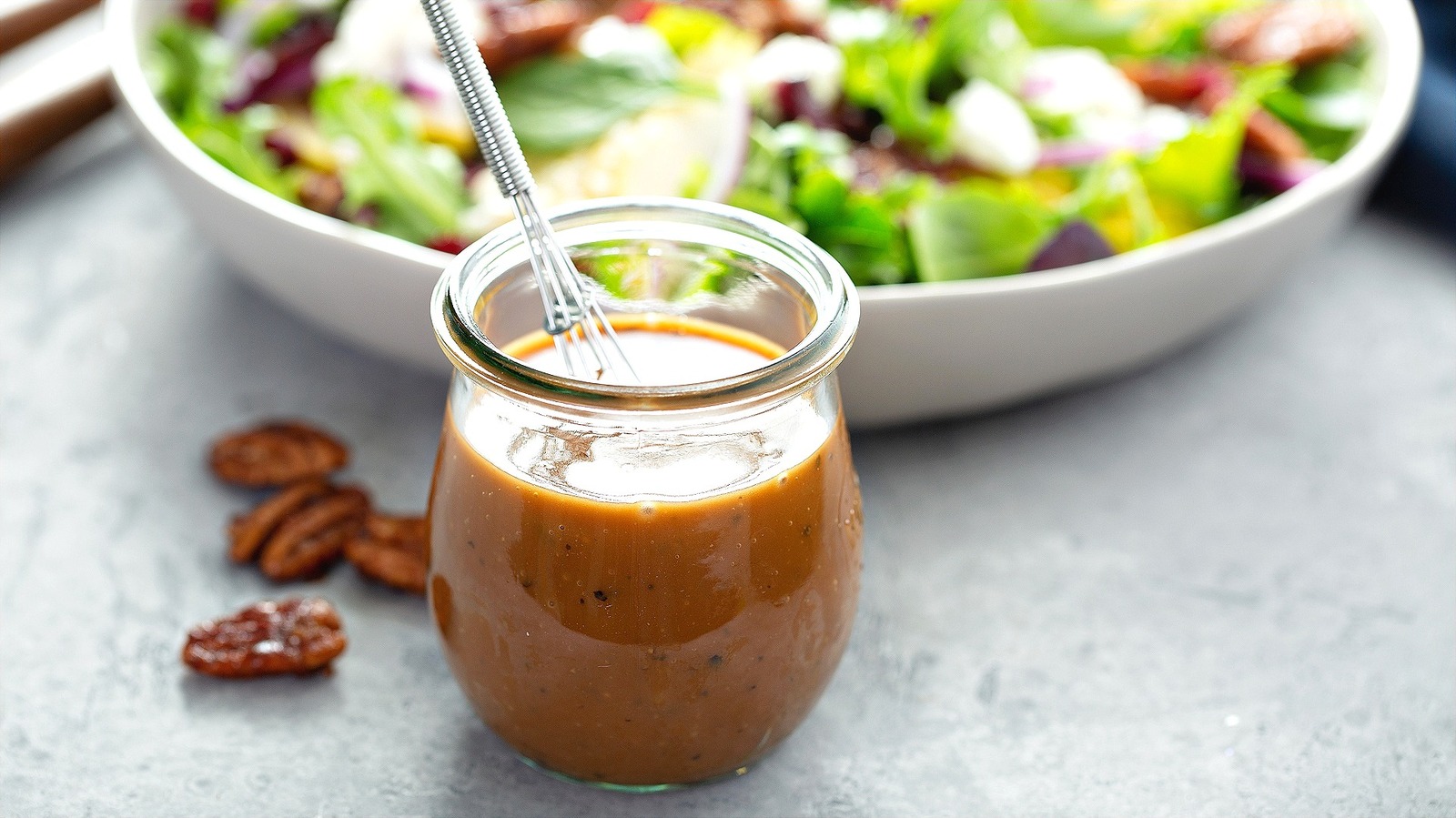 Give Salad Dressings A Fruity Punch By Adding This Simple Ingredient - Chowhound