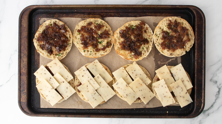 english muffins with chutney and sliced cheese