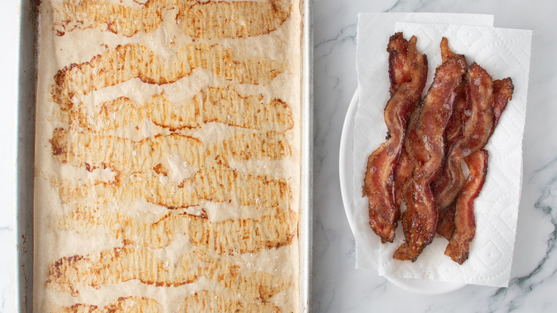 cooked bacon next to a baking pan