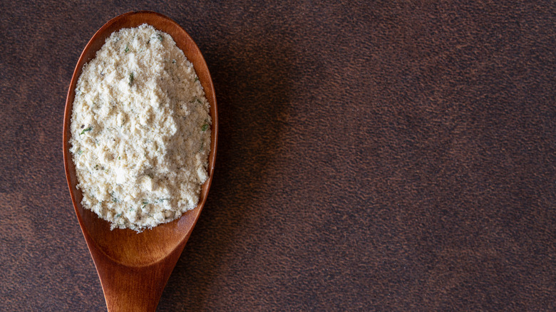 Ranch seasoning on wooden spoon