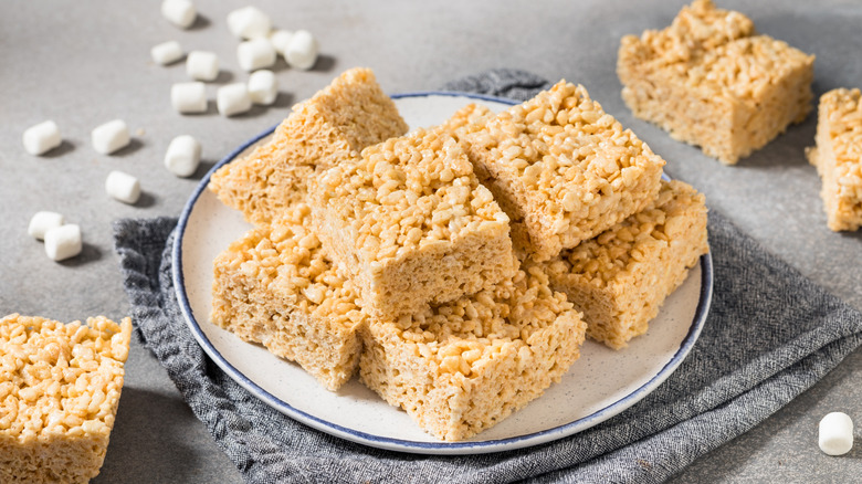 rice krispies treats on plate