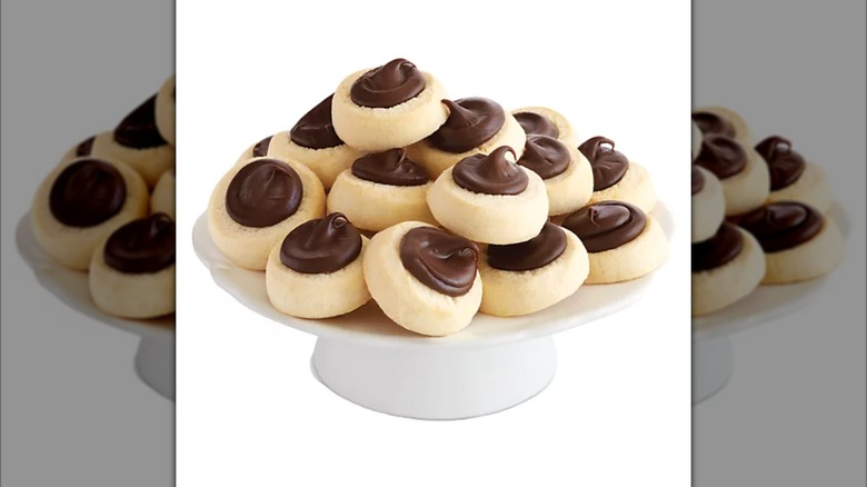 Plate of Safeway Susan Fudge Cookies