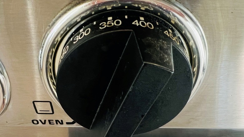 oven temperature dial