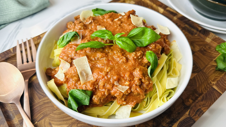 Easy weeknight bolognese