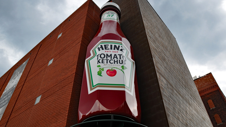 Giant bottle of Heinz ketchup outside the Heinz History Center in Pittsburgh