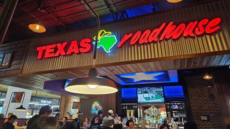 Bar area of a Texas Roadhouse restaurant