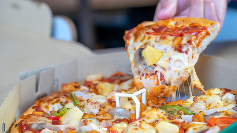 pineapple pizza