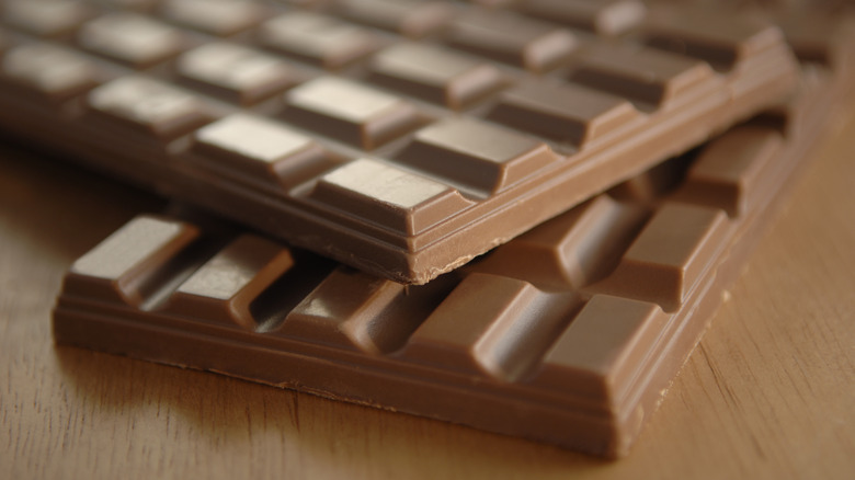 milk chocolate bars