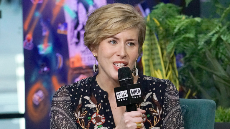 Erin Napier speaking into a microphone