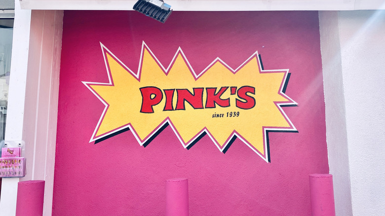 Pink splash mural wall at Pink's Hot Dogs
