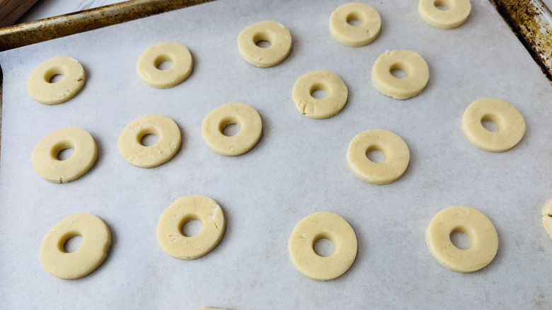 Cookie rounds on baking sheet before baking