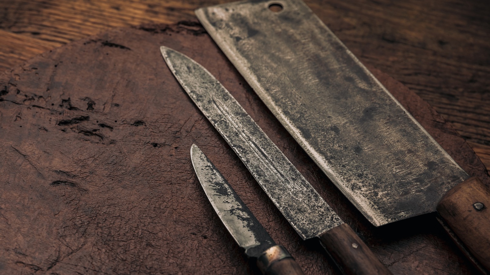 How A Coffee Patina Can Easily Protect Your Knives