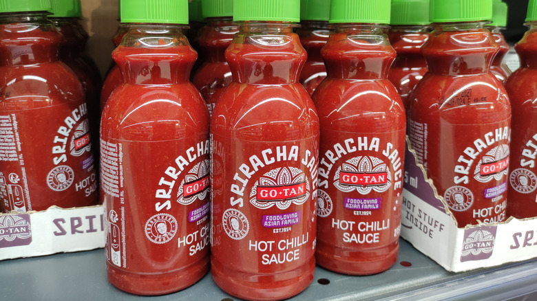 small sriracha bottles