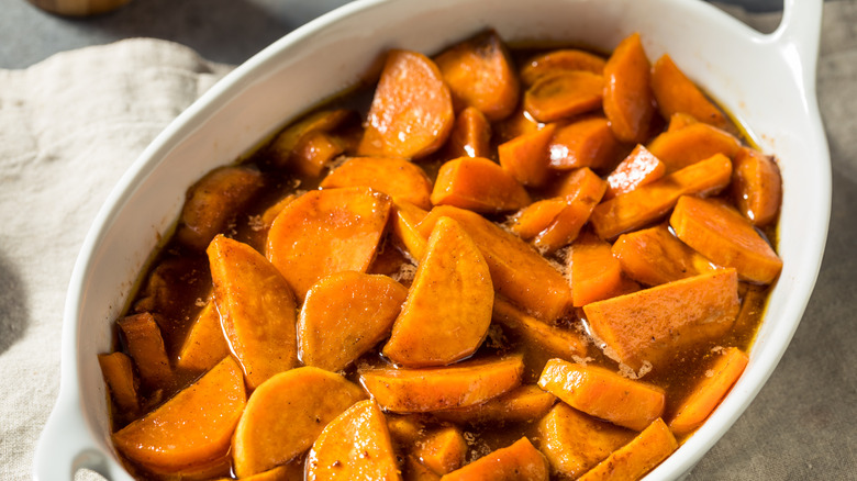 A pan of glazed sweet potatoes.