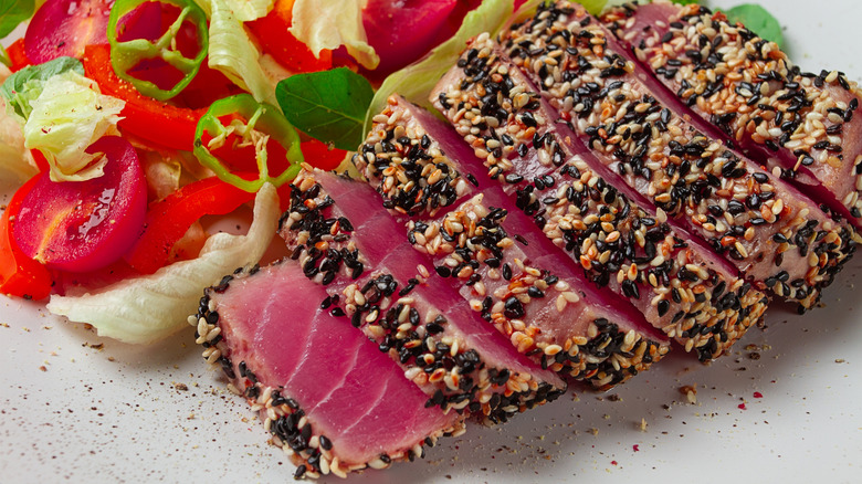 A seared tuna steak with sesame