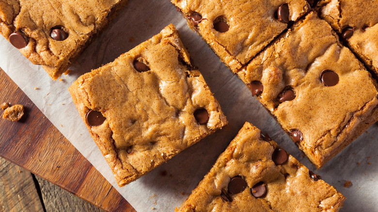 Sliced blondies